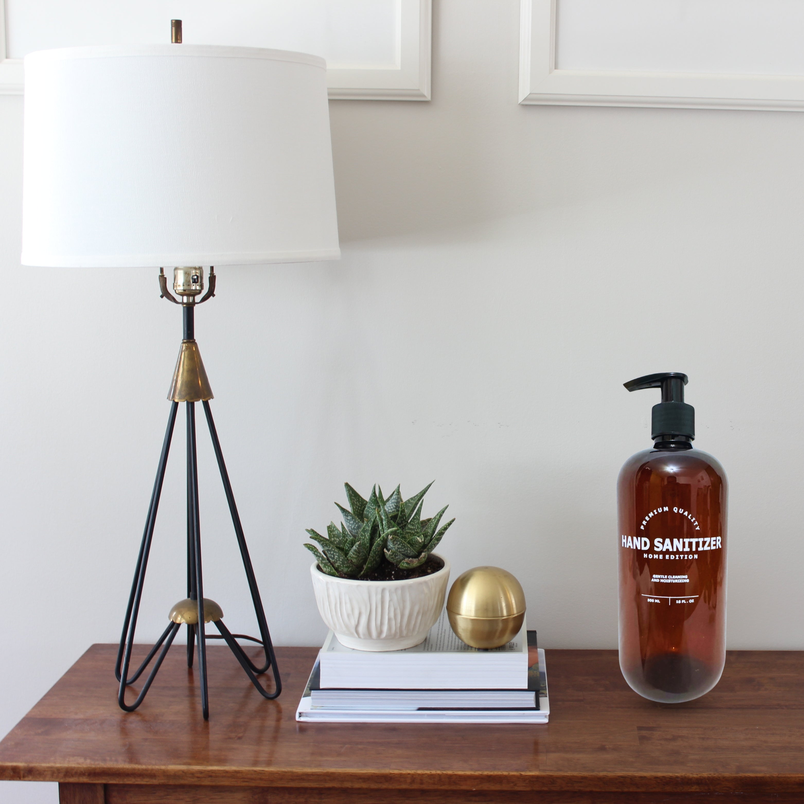 Set de Contenedores Ámbar con 7 Dispensadores De Líquidos